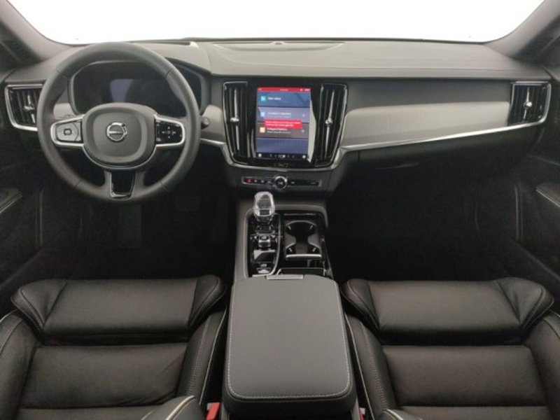 Volvo V90 nuova a Modena (11)