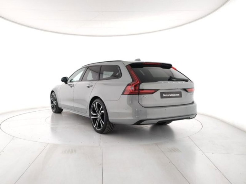 Volvo V90 nuova a Modena (3)