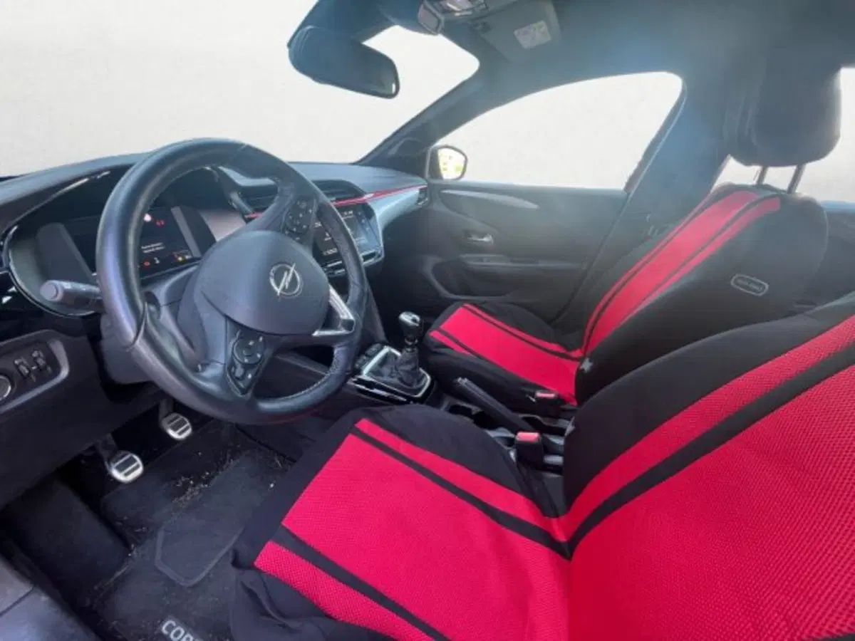 Opel Corsa usata a Udine (9)