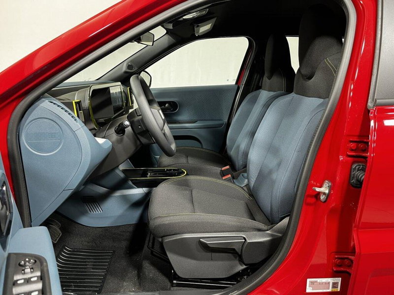 Fiat Grande Panda nuova a Sondrio (10)