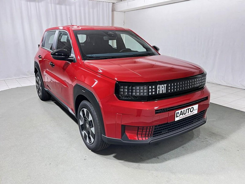 Fiat Grande Panda nuova a Sondrio (7)