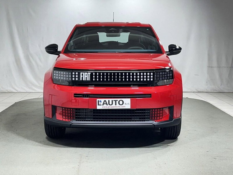 Fiat Grande Panda nuova a Sondrio (8)