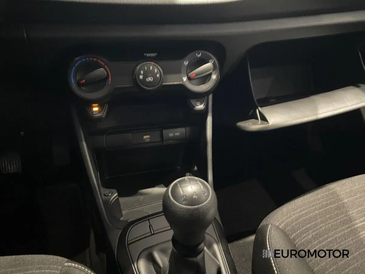 Kia Picanto usata a Bari (15)