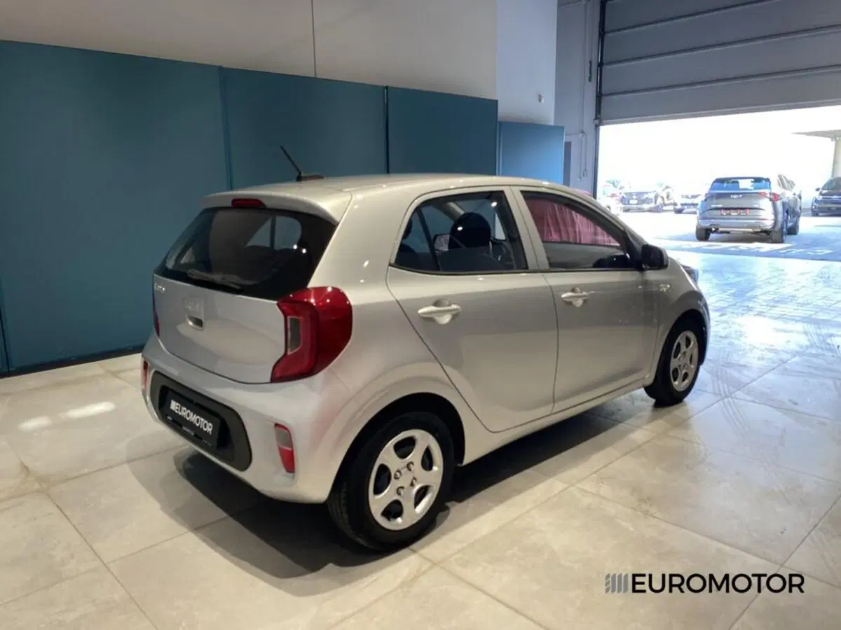 Kia Picanto usata a Bari (5)