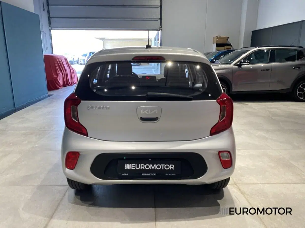 Kia Picanto usata a Bari (6)