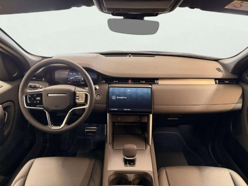 Land Rover Discovery Sport nuova a Siena (4)