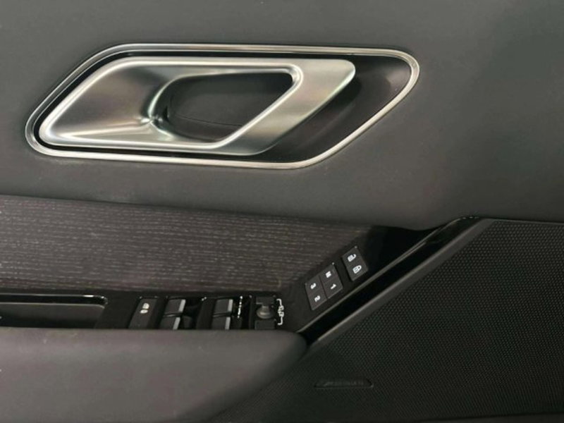 Land Rover Range Rover Velar nuova a Siena (12)