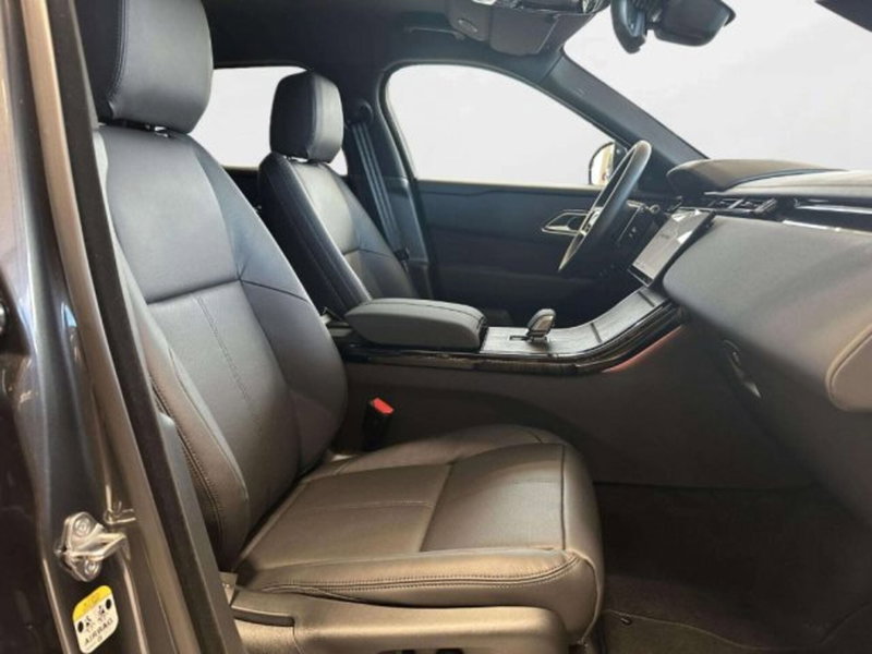 Land Rover Range Rover Velar nuova a Siena (3)