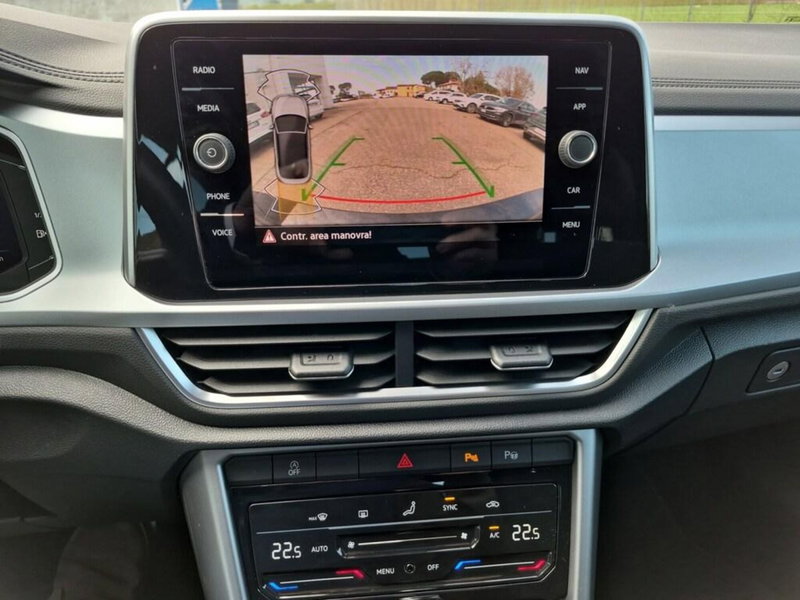 Volkswagen T-Roc Cabrio usata a Ravenna (13)