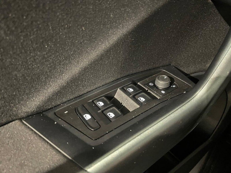 Volkswagen T-Roc usata a Ravenna (14)