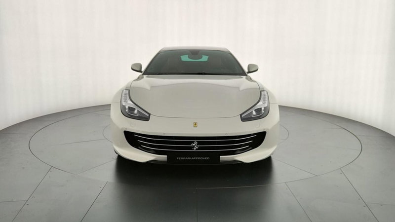 Ferrari GTC4Lusso Coupé usata a Perugia (3)