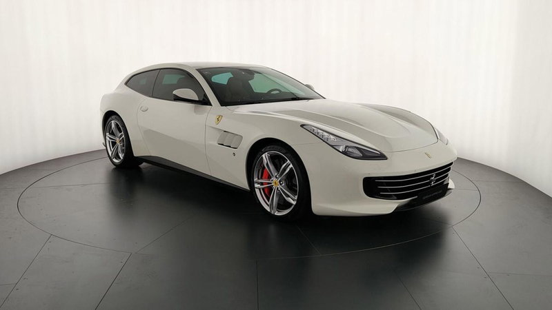 Ferrari GTC4Lusso Coupé usata a Perugia (4)