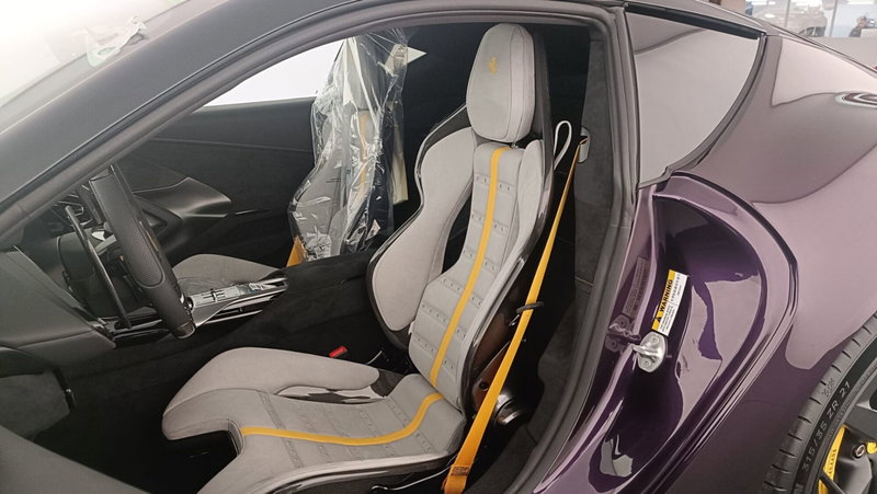 Ferrari 12Cilindri Coupé usata a Perugia (11)