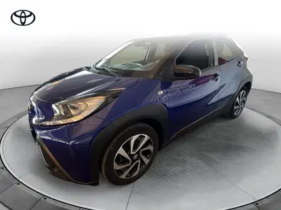 Toyota Aygo X 1.0 VVT-i 72 CV 5 porte Limited S-CVT del 2023 usata a Surbo