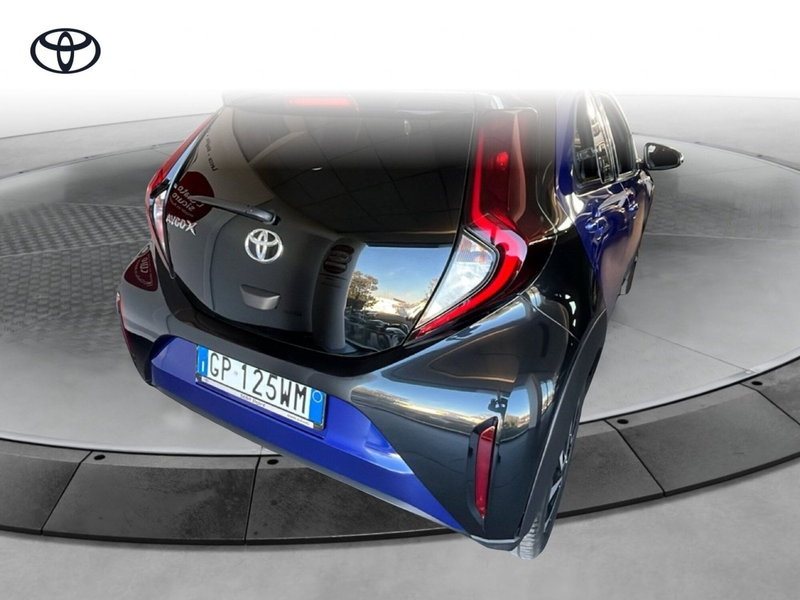 Toyota Aygo X usata a Lecce (4)