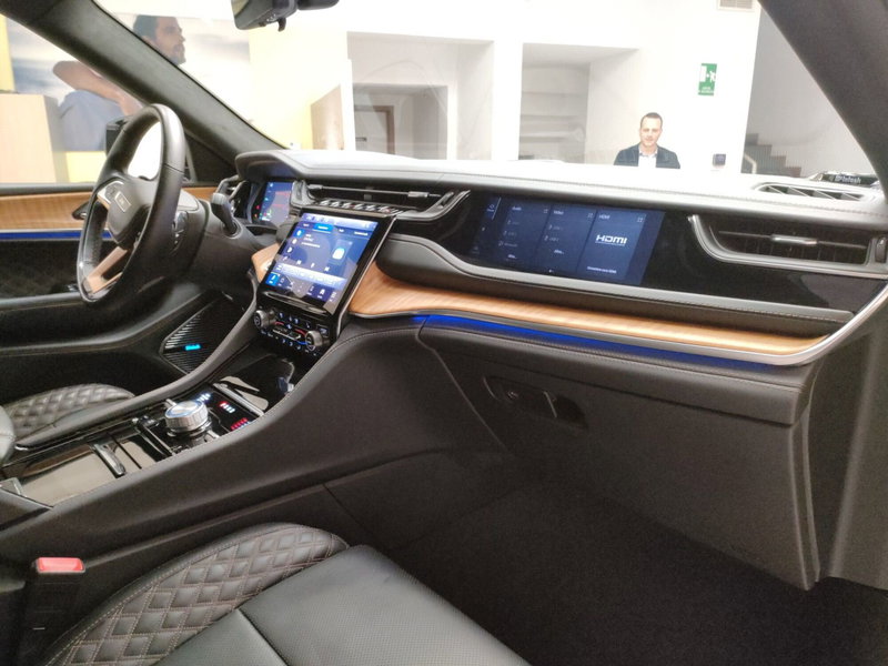 Jeep Grand Cherokee usata a Teramo (12)