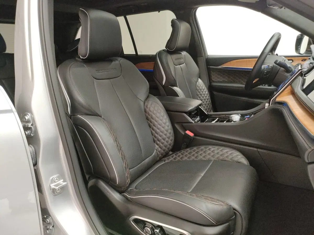Jeep Grand Cherokee usata a Teramo (15)
