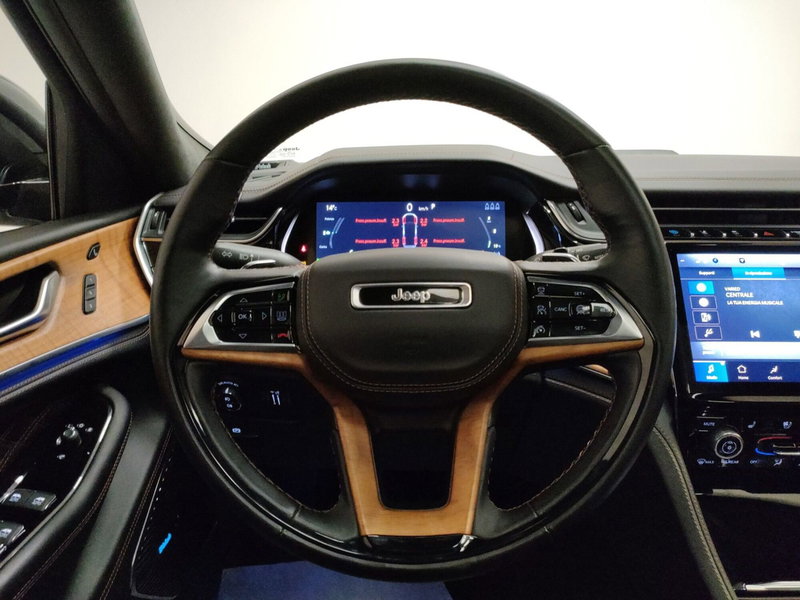 Jeep Grand Cherokee usata a Teramo (17)