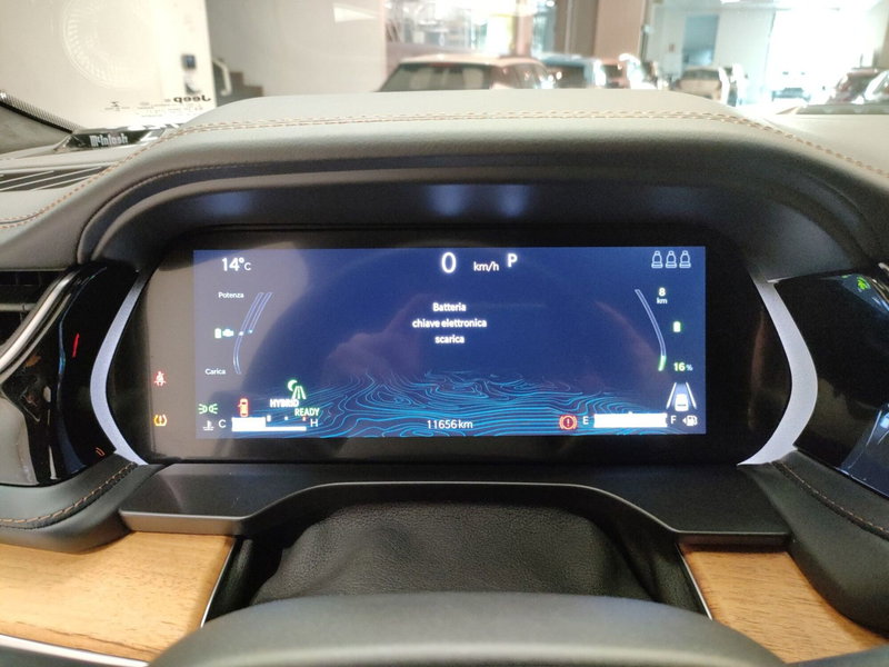 Jeep Grand Cherokee usata a Teramo (18)