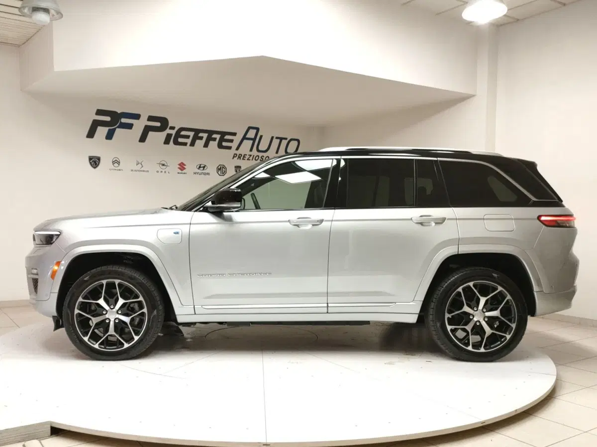 Jeep Grand Cherokee usata a Teramo (2)