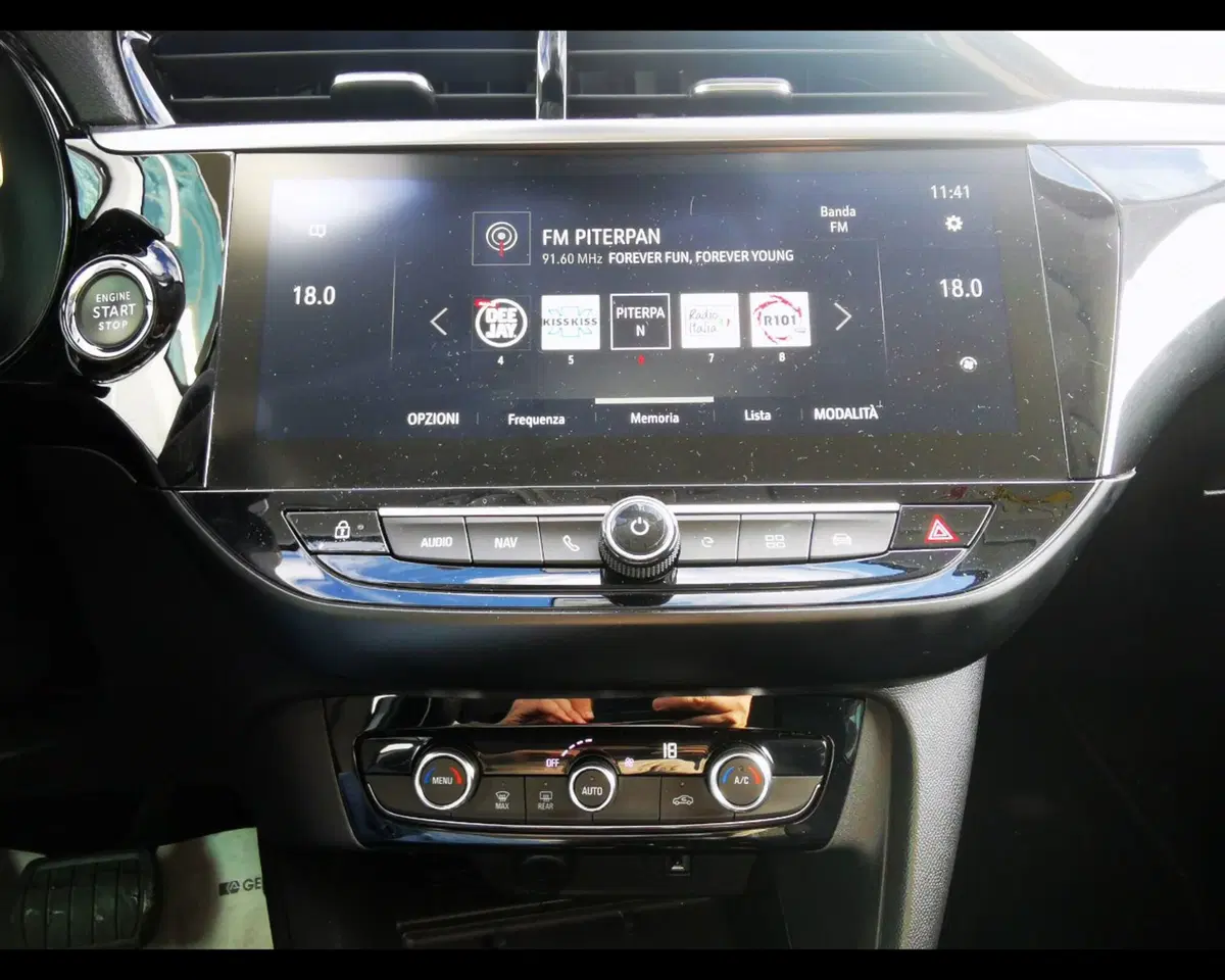 Opel Corsa-e usata a Treviso (11)
