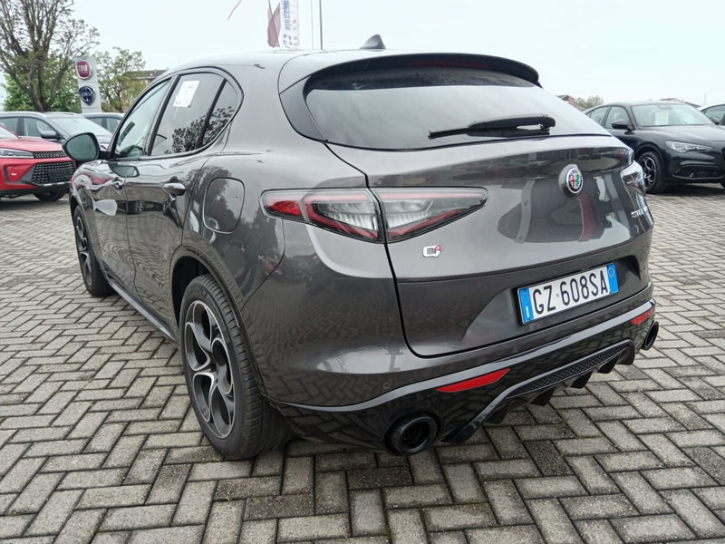 Alfa Romeo Stelvio usata a Alessandria (7)