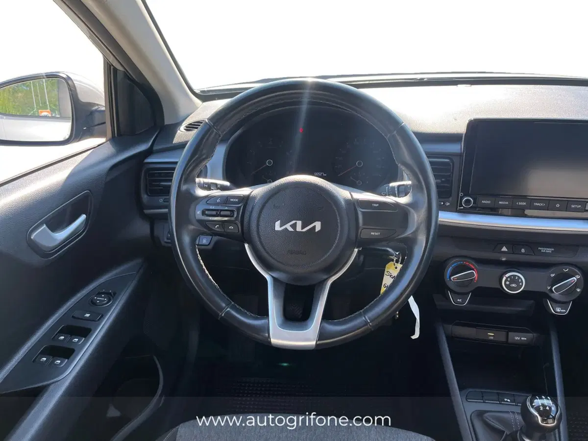 Kia Stonic usata a Modena (12)