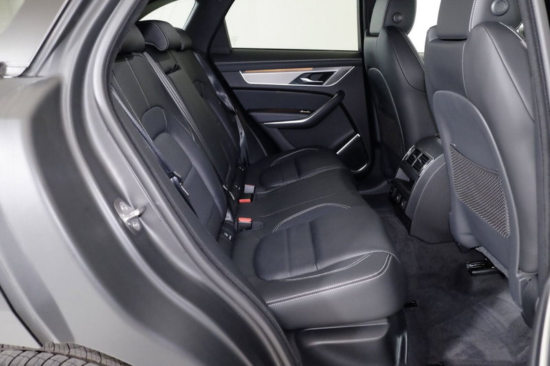 Jaguar F-Pace usata a Torino (5)