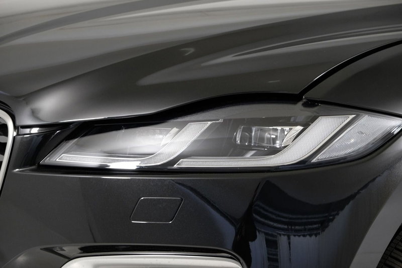 Jaguar F-Pace usata a Torino (16)