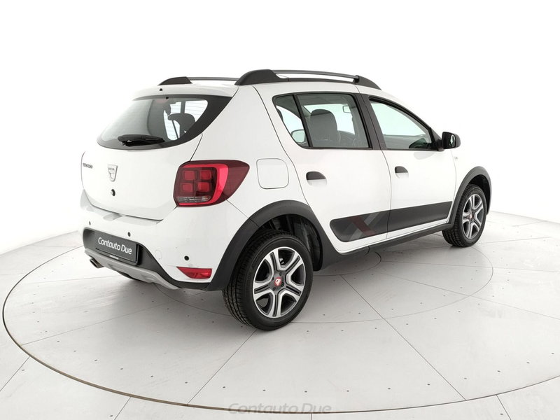 Dacia Sandero usata a Caserta (5)