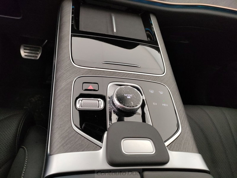 Jaecoo Jaecoo 8 SHS-P nuova a Caserta (14)