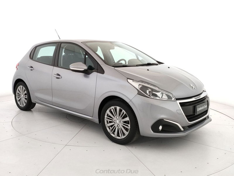 Peugeot 208 usata a Caserta