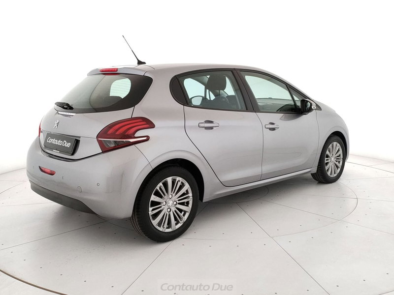 Peugeot 208 usata a Caserta (4)