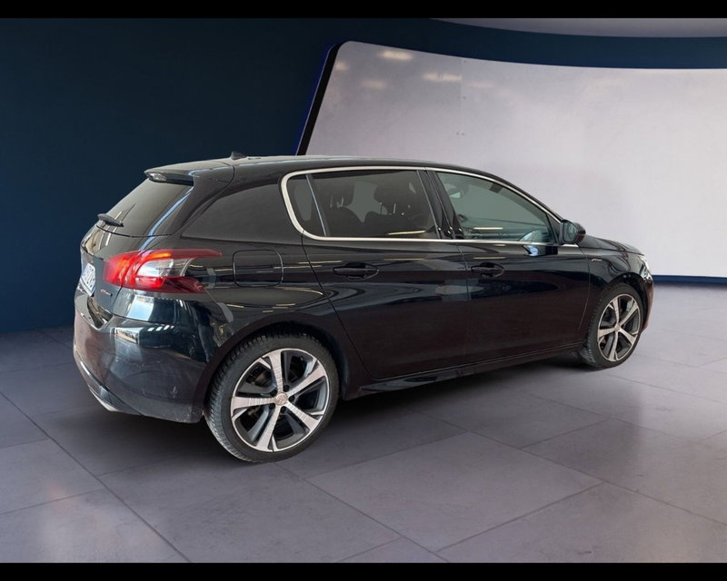 Peugeot 308 Tre Volumi usata a Torino (10)