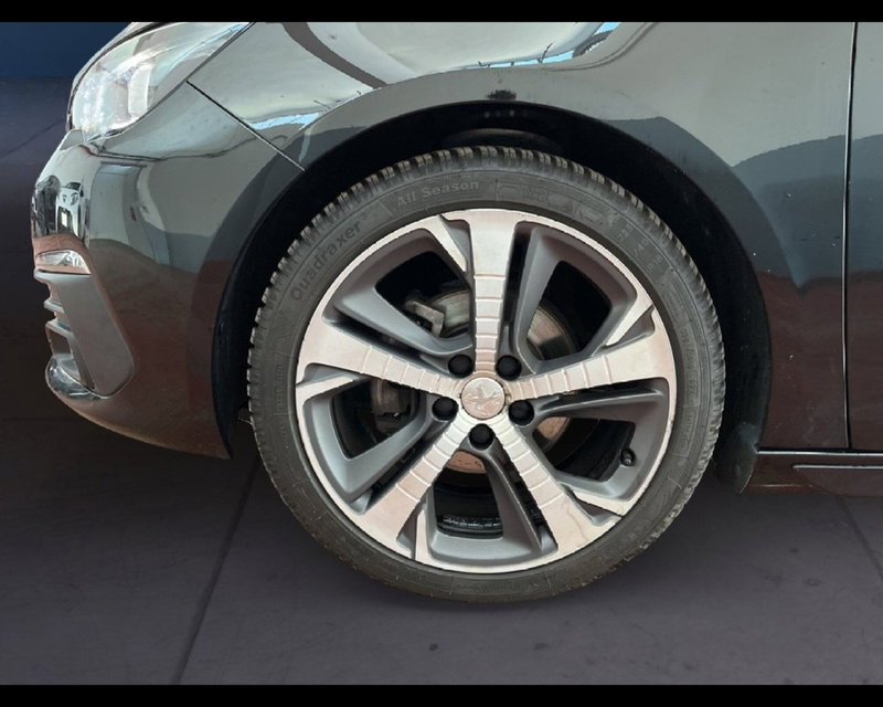 Peugeot 308 Tre Volumi usata a Torino (14)