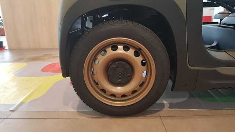 Citroen Ami nuova a Messina (10)