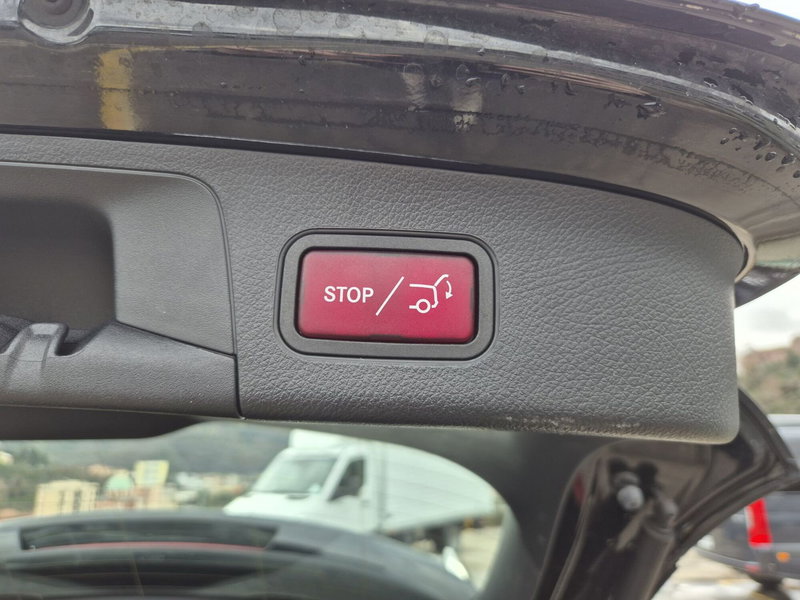 Mercedes-Benz GLA SUV usata  (17)