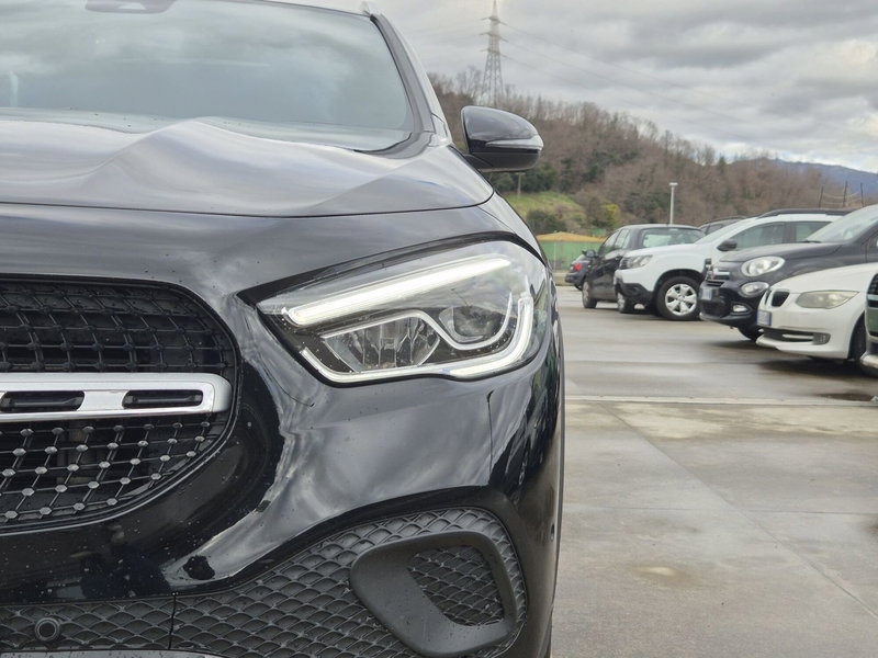 Mercedes-Benz GLA SUV usata  (18)