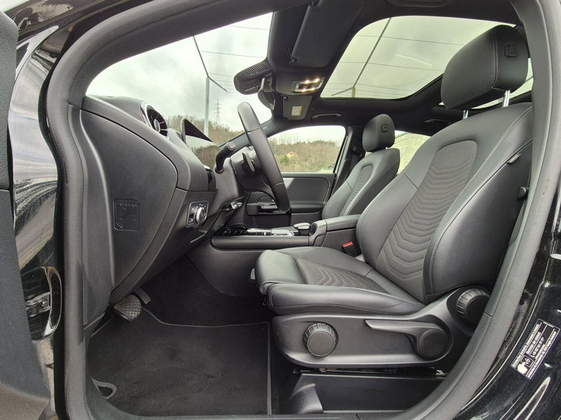 Mercedes-Benz GLA SUV usata  (20)