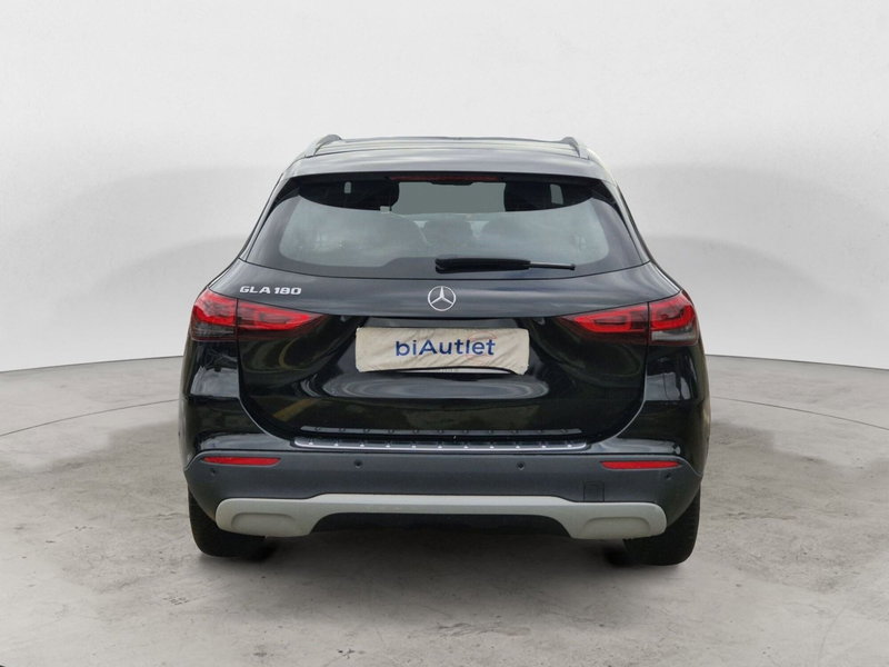 Mercedes-Benz GLA SUV usata  (3)