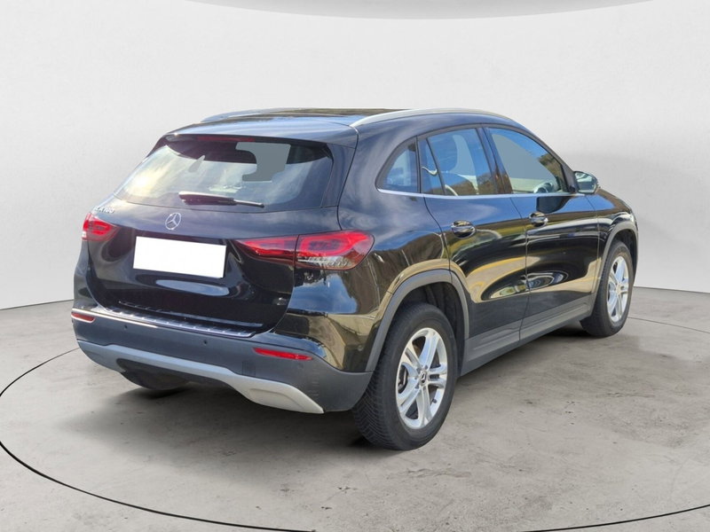 Mercedes-Benz GLA SUV usata  (4)