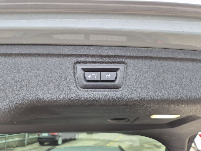 BMW Serie 3 Touring usata  (17)