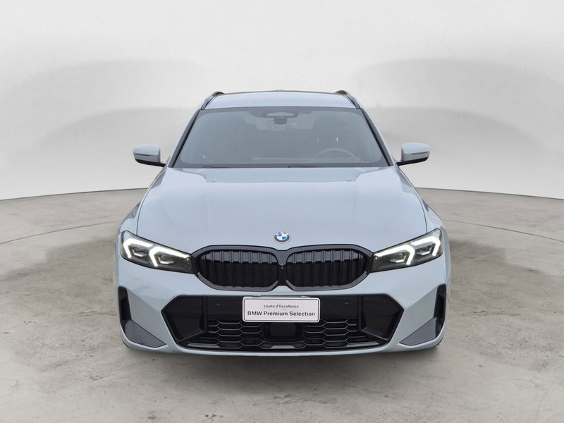 BMW Serie 3 Touring usata  (2)