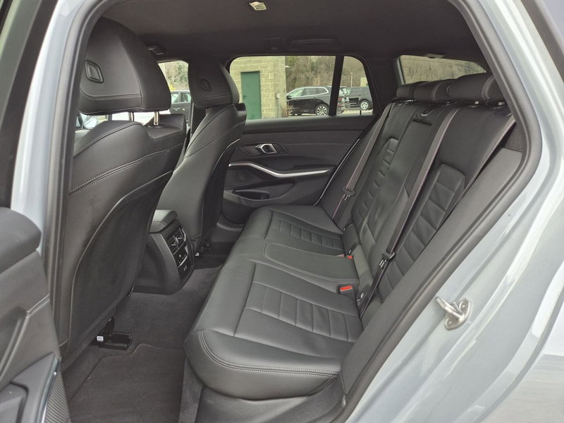 BMW Serie 3 Touring usata  (7)