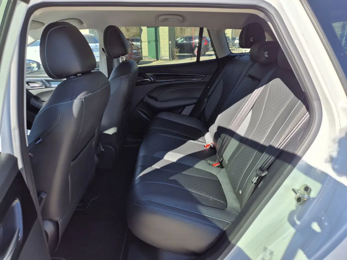 Mg MG5 usata  (7)