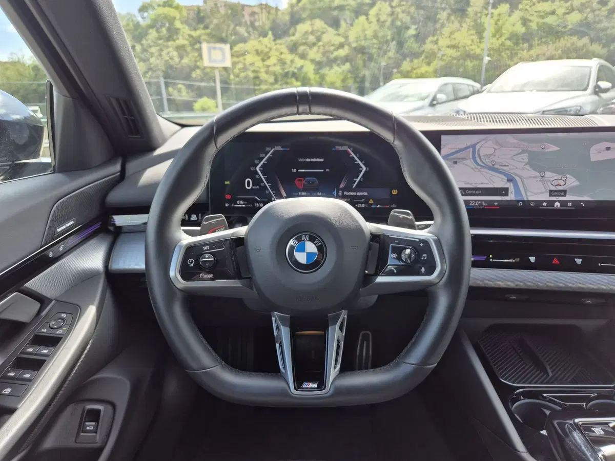 BMW Serie 5 Touring usata  (19)