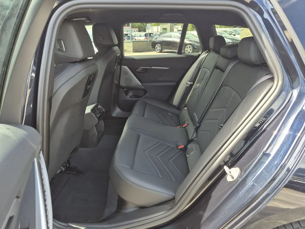 BMW Serie 5 Touring usata  (7)