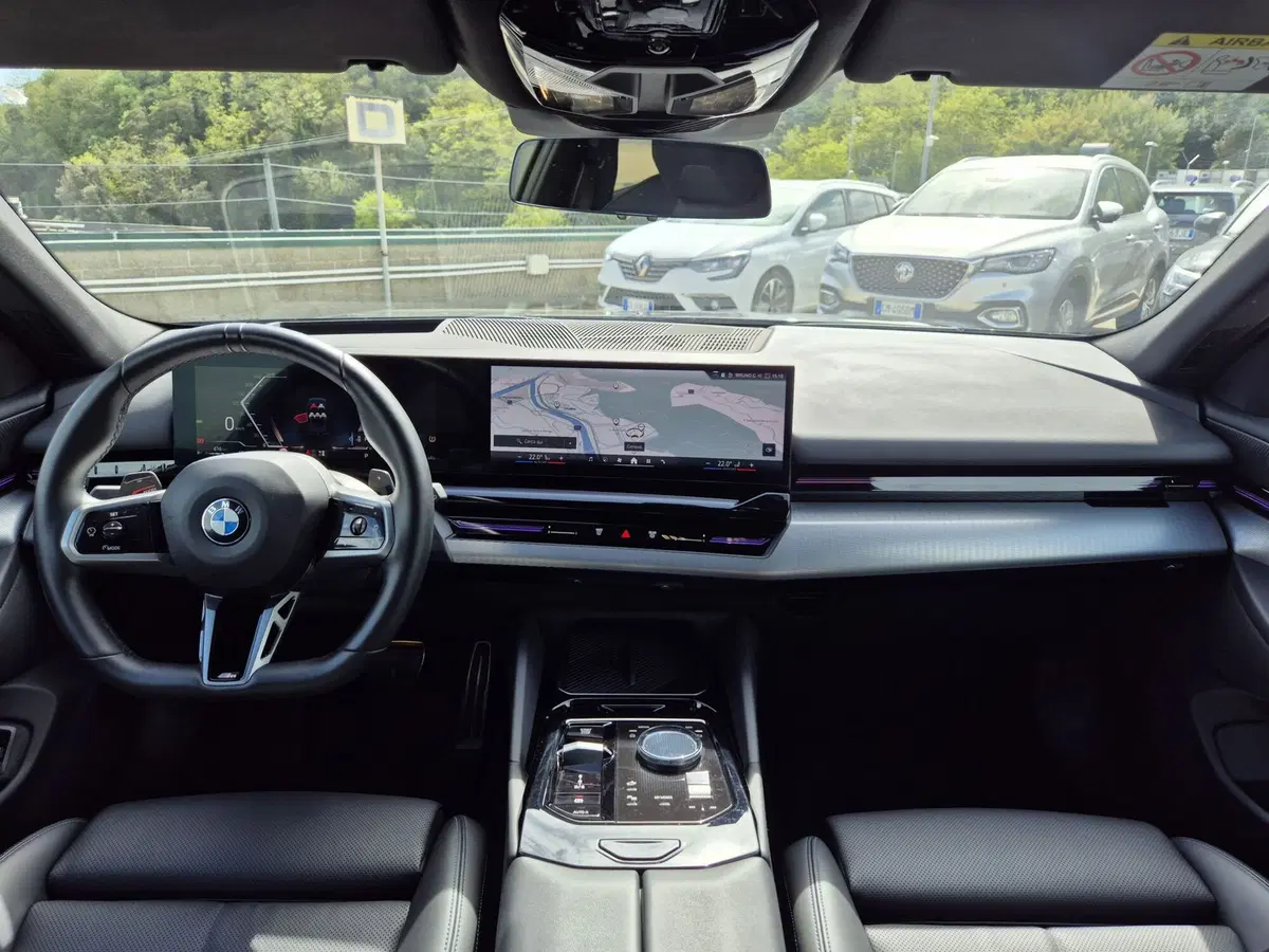 BMW Serie 5 Touring usata  (8)