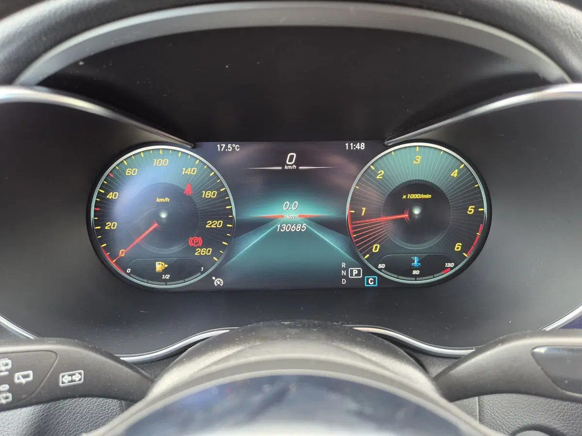 Mercedes-Benz GLC SUV usata  (14)
