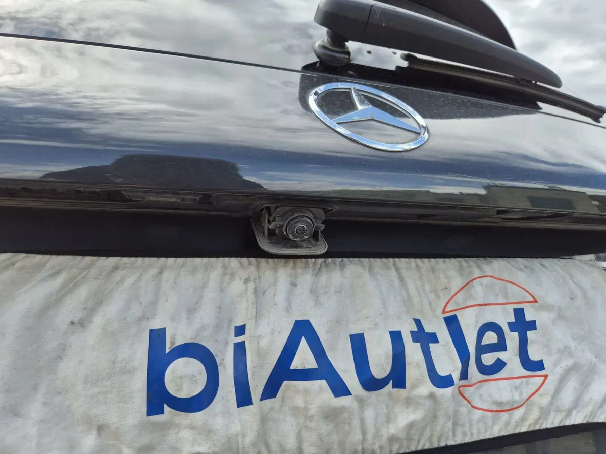 Mercedes-Benz GLC SUV usata  (16)